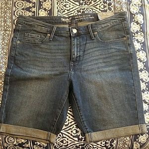 Mossimo Bermuda shorts Size 10